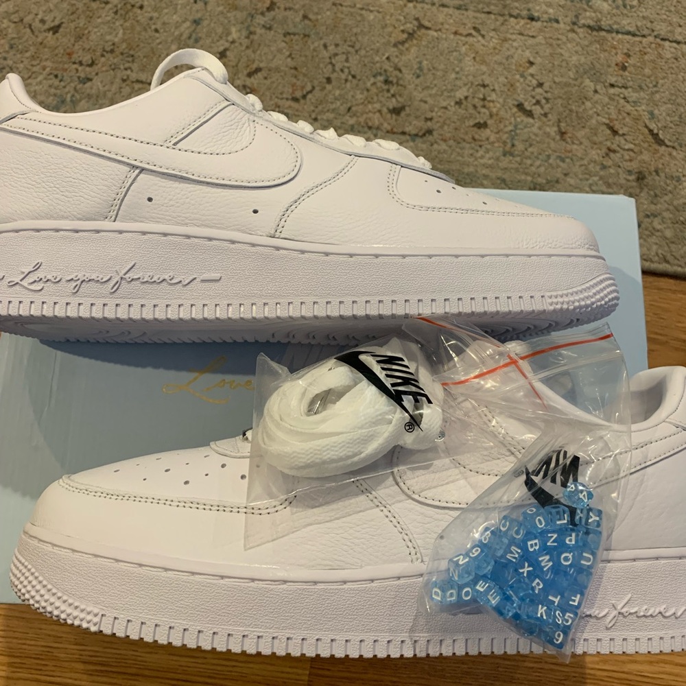 selling off whites 650 drake af11 200 jordan 1 150